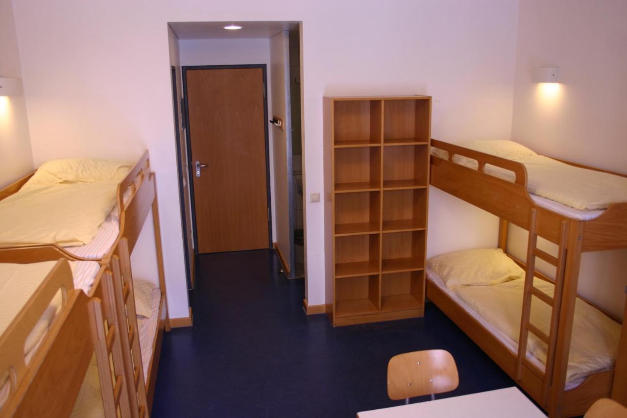 Jugendherberge Otto-Moericke-Turm コンスタンツ 部屋 写真